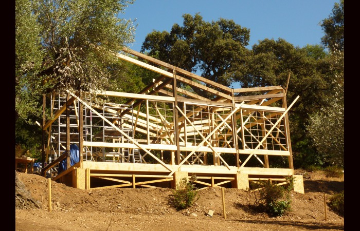 Film Renoir de Gilles BOURDOS, 2012. Chef constructeur : Pascal GRAS, menuisier traceur : Emmanuel de MONTALIVET.